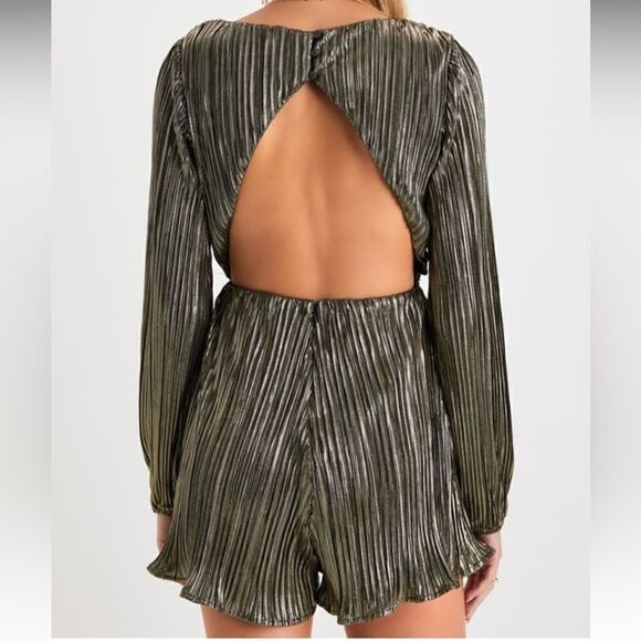 NWT Lulus Romper - Picture 2 of 5